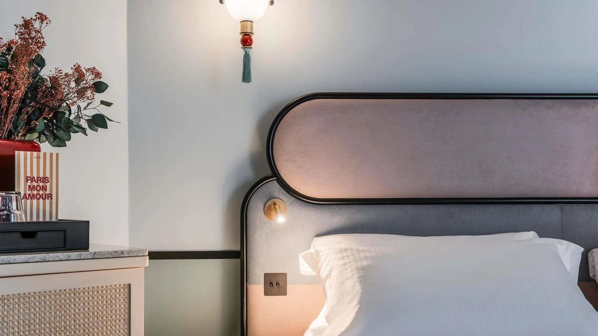 Hotel Faubourg Galant Paris - Handwritten Collection