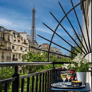 3* فندق Le Cercle Tour Eiffel