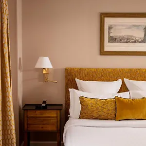 4* Hotel Le Relais Madeleine