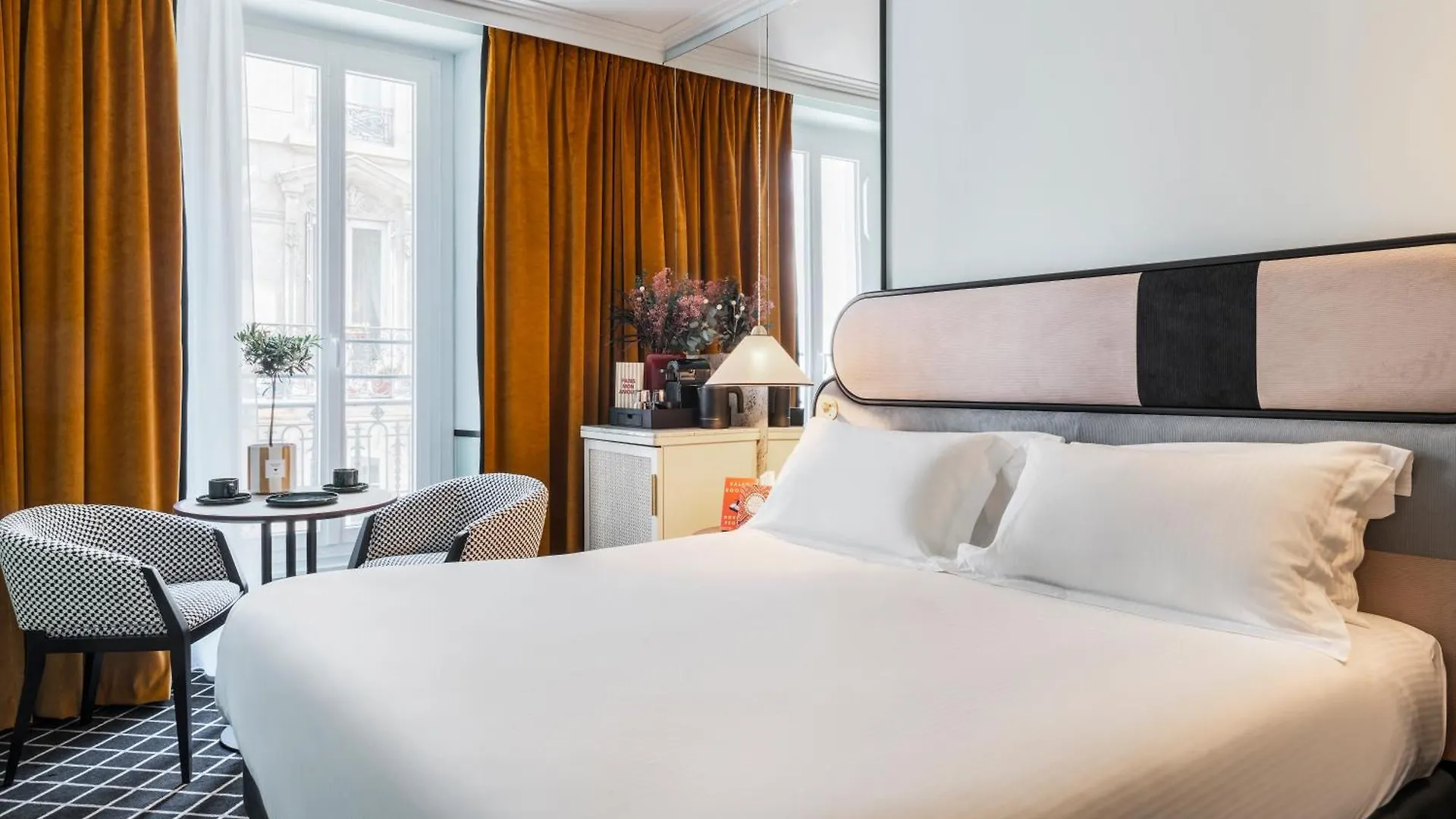 Hotel Faubourg Galant Paris - Handwritten Collection