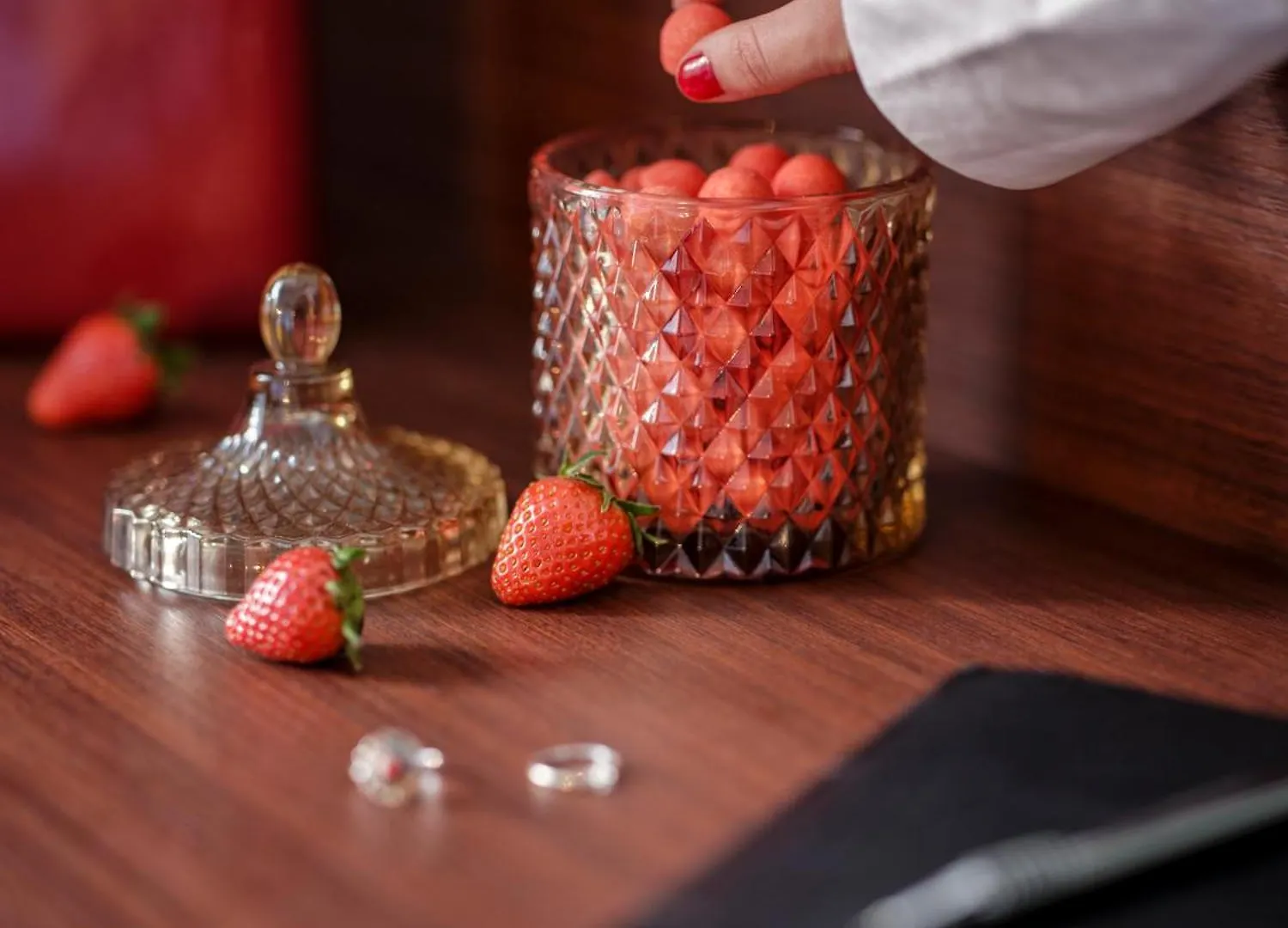 Hotel Faubourg Galant Paris - Handwritten Collection