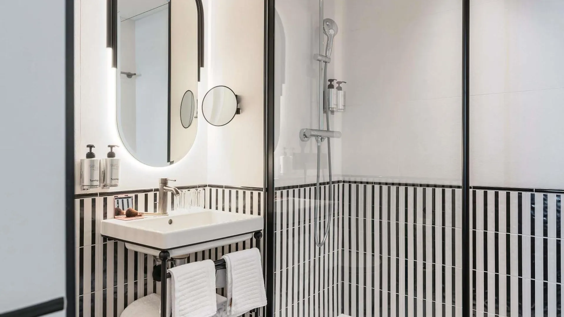 Hotel Faubourg Galant Paris - Handwritten Collection