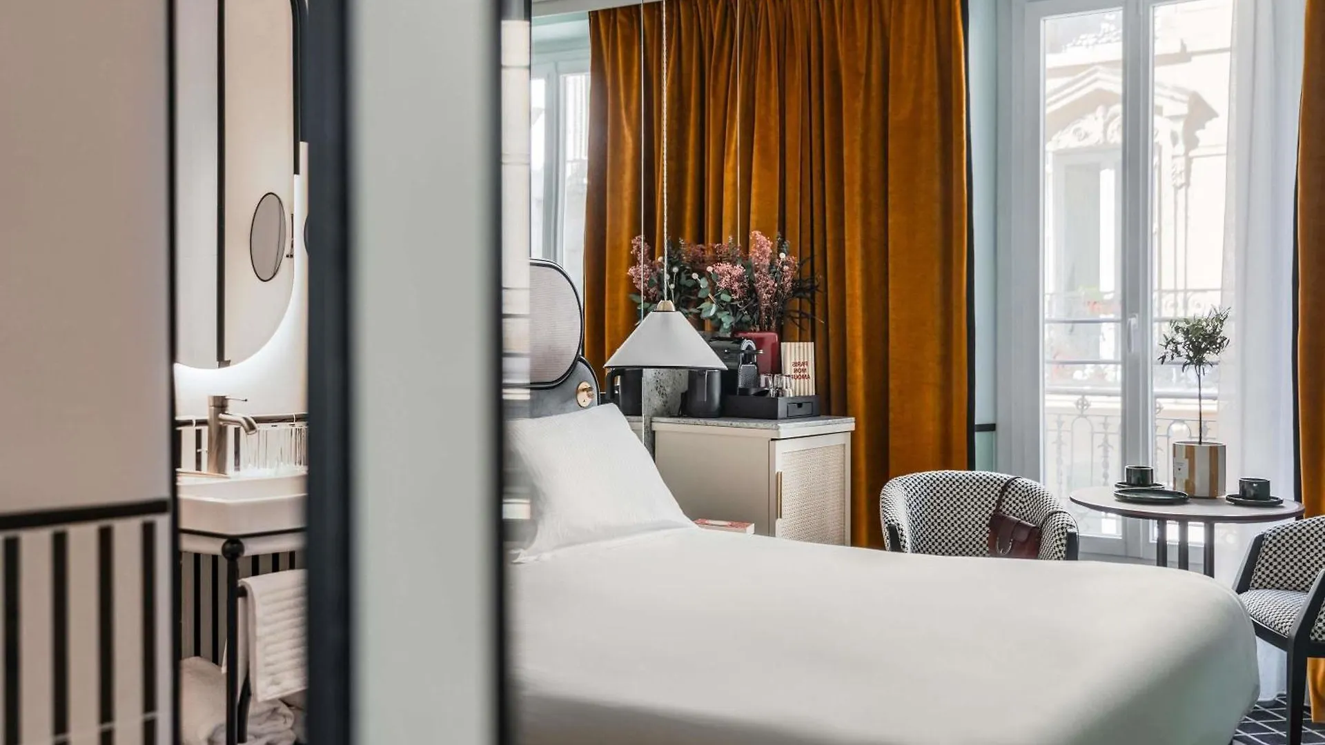 ***  Hotel Faubourg Galant Paris - Handwritten Collection France