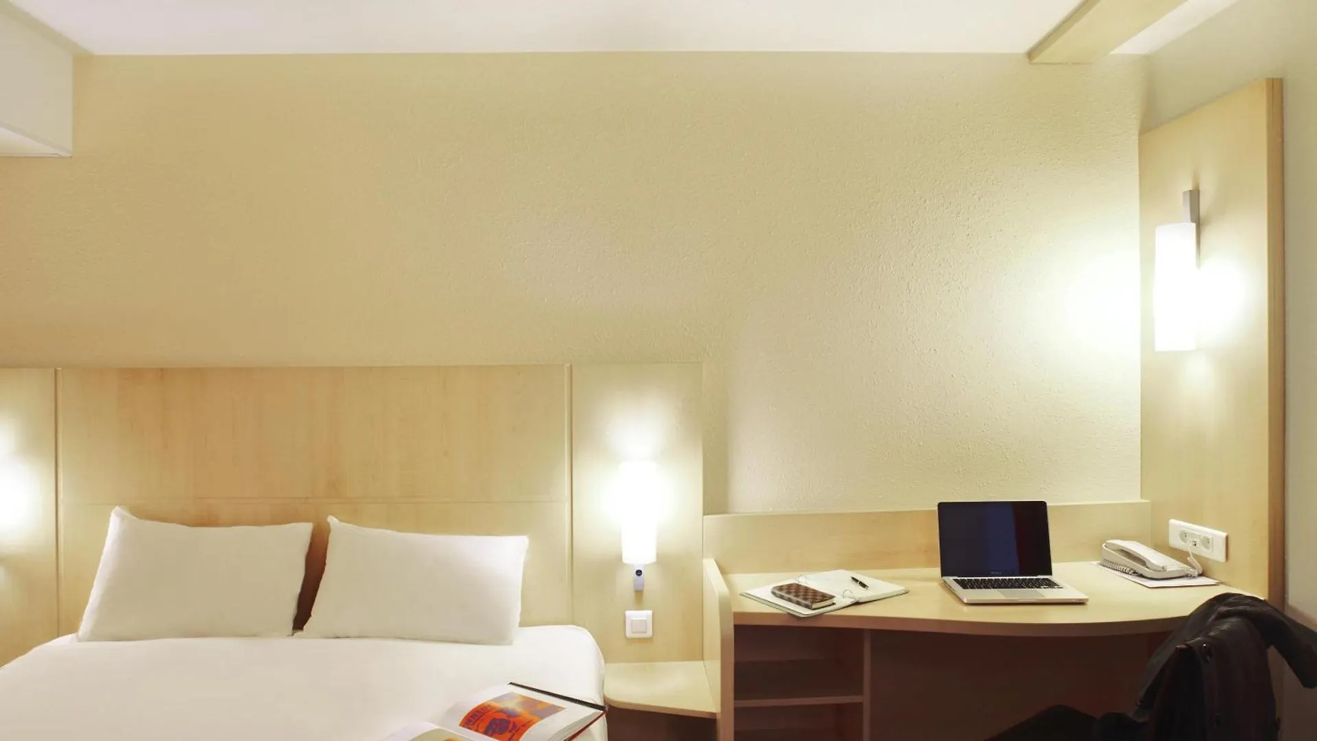 Hotel Faubourg Galant Paris - Handwritten Collection France